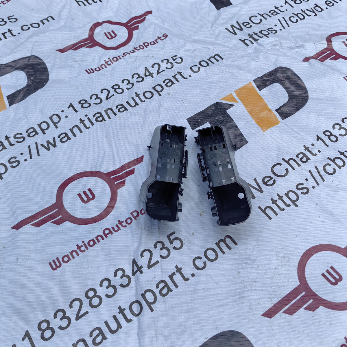 52563-02170 52562-02300 Side Retainer for toyota corolla 52563