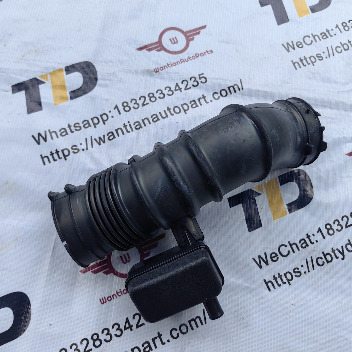 Genuine Toyota Air Cleaner Hose For 2006-2011 Highlander – 17881-20140