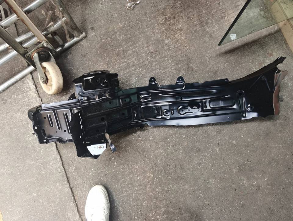 toyota rav4 Side Member Assembly 57025-42010 57026-42040 57027