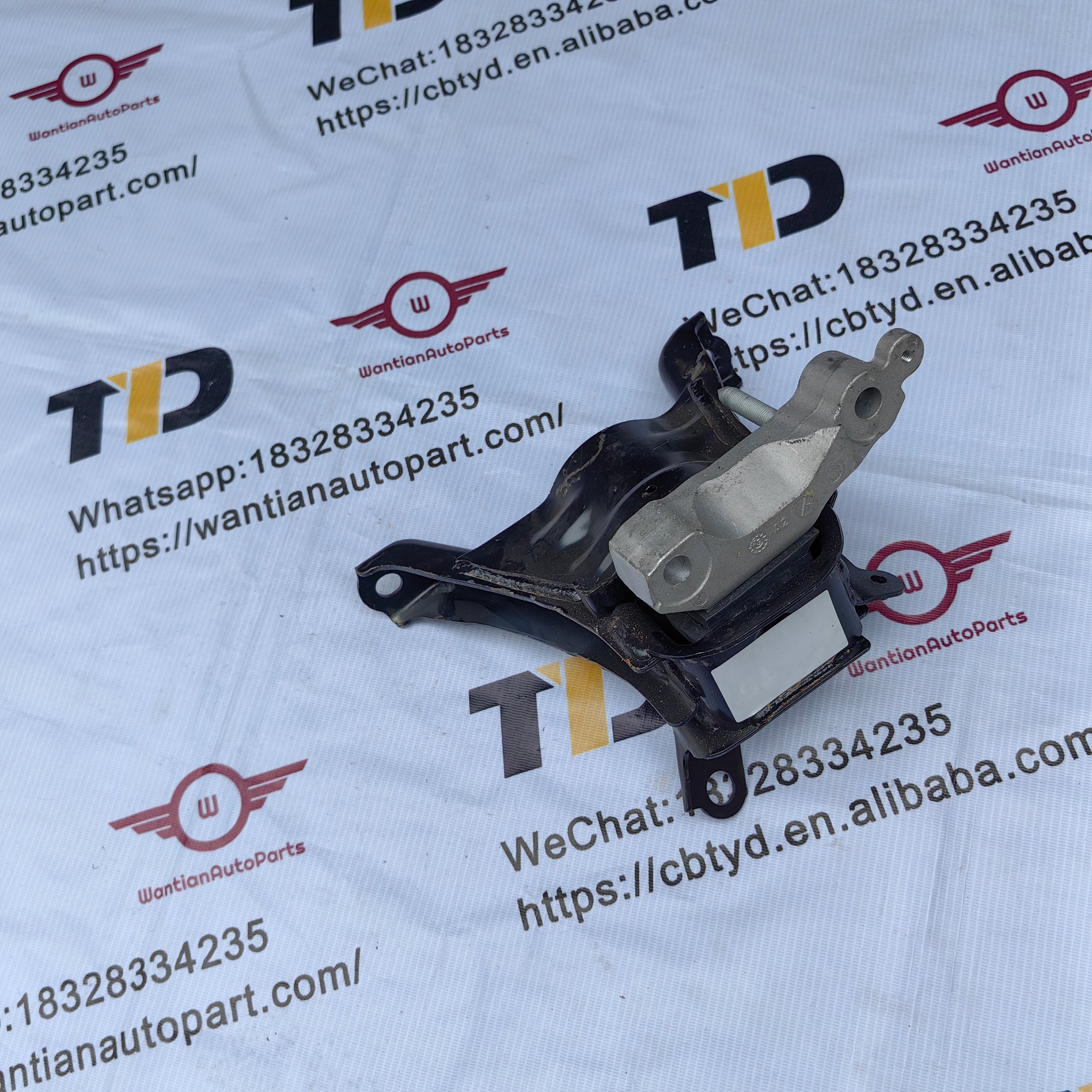 12305-0T360 12305-0T361 Insulator Sub Assembly For Toyota Corolla
