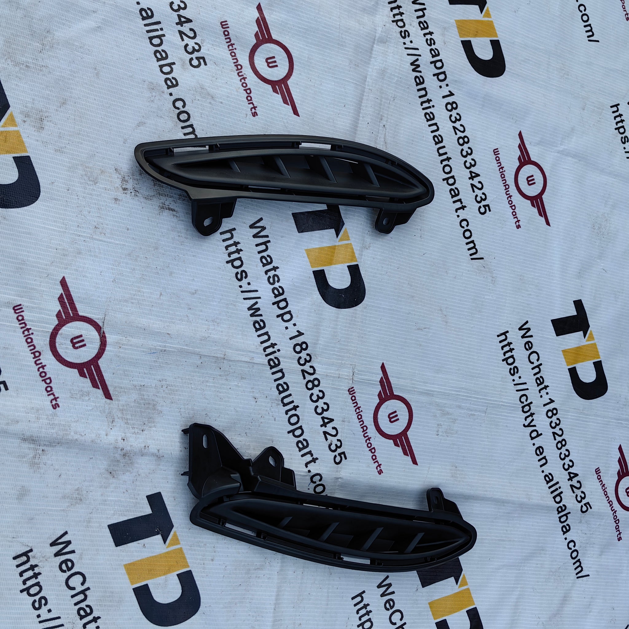 52127-48210 52127-48211 52128-48180 Jack Plug Cover For Toyota