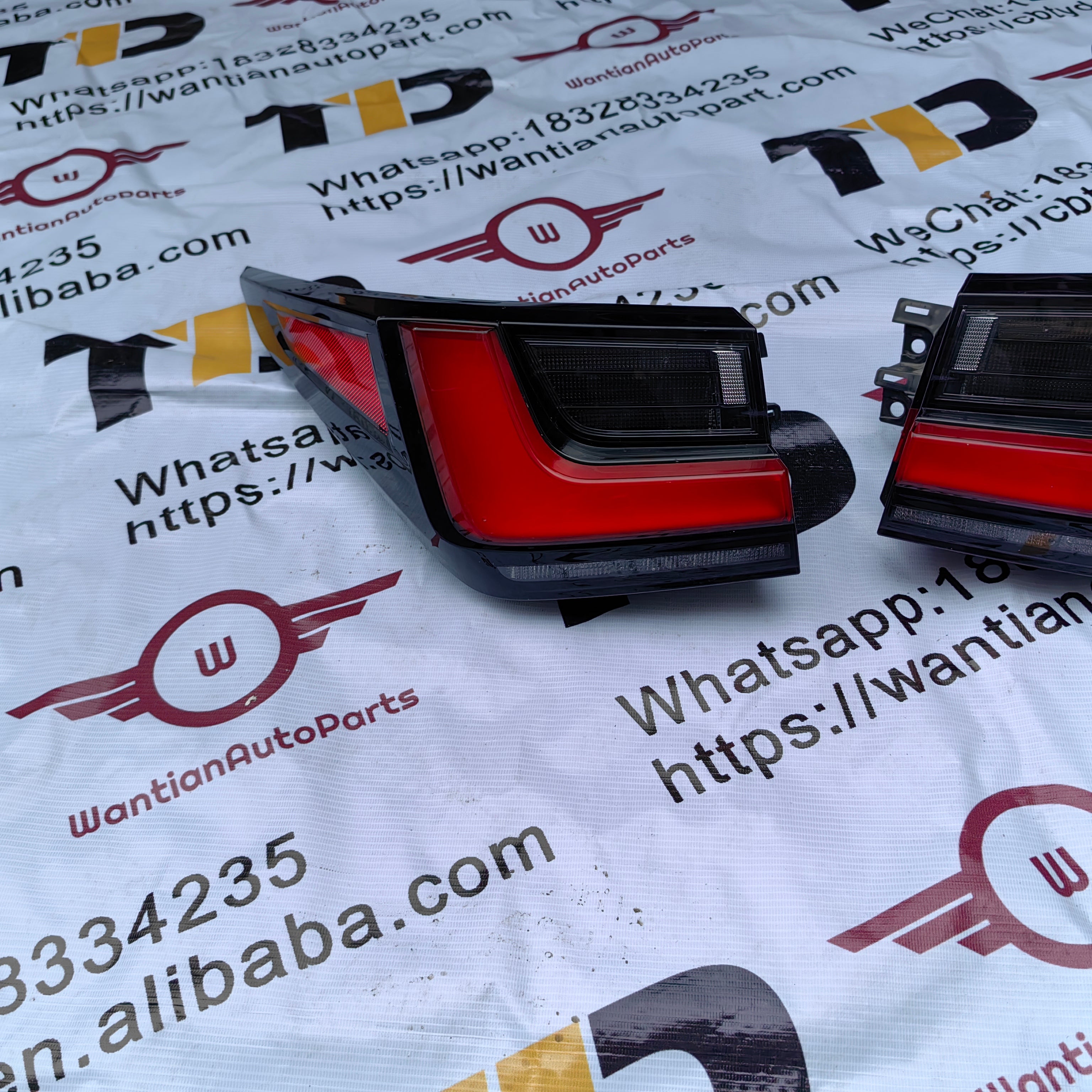 81561-78141 81561-78151 81551-78181 81551-78191 Lens Body