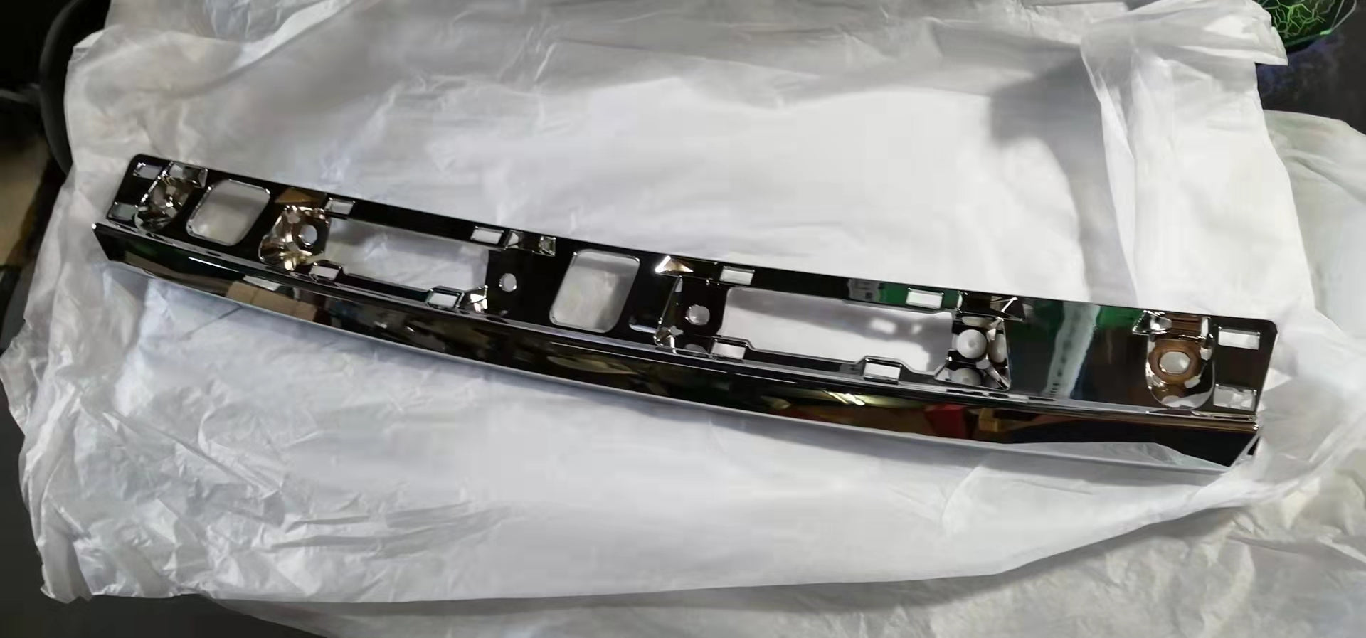 Toyota Corolla Filler Molding 76801-02L10 76801-02L40 76801-02F30