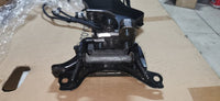 Toyota Corolla INSULATOR, ENGINE MOUNTING, LEFT12372-F2010 12372-24021  12372-24020